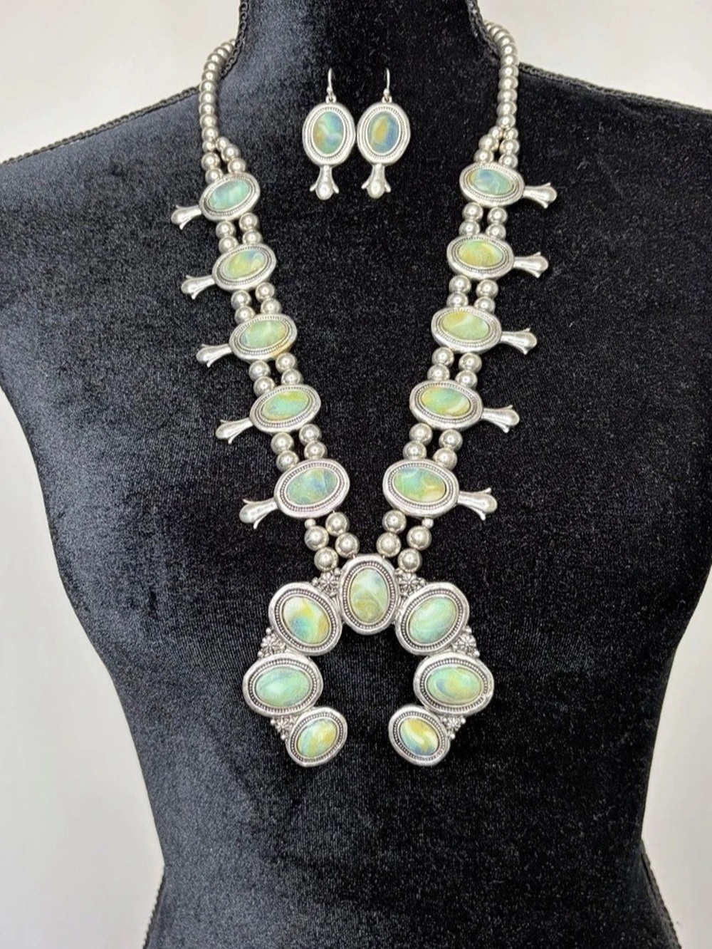Silver Tone Squash Blossom Necklace Set